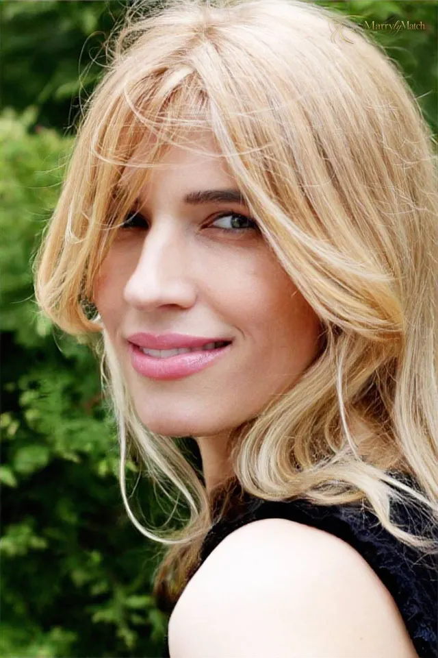 Another photo of Viktoria