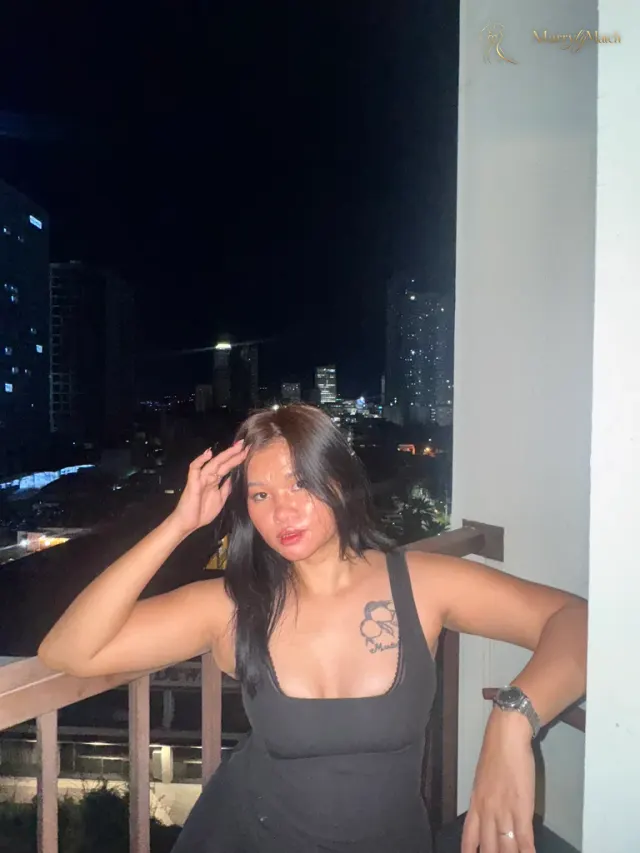 Another photo of Carla Tumulak