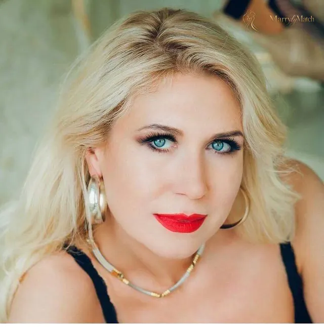 Another photo of Yulia