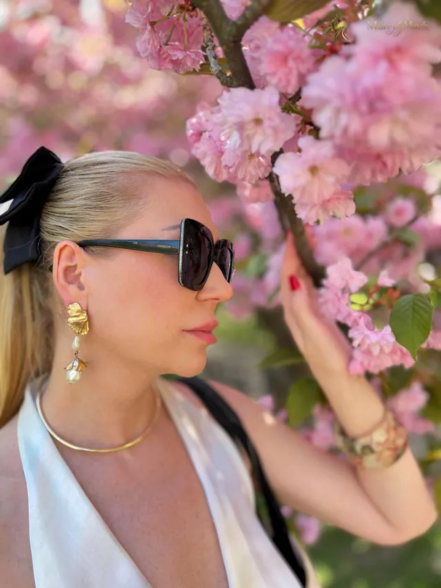 Another photo of Yulia