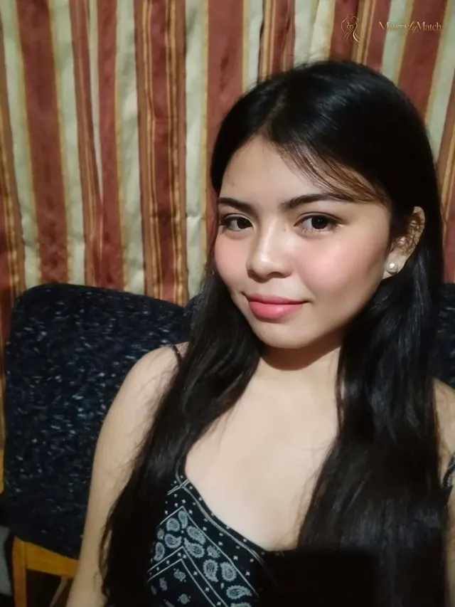 Another photo of Jonalyn