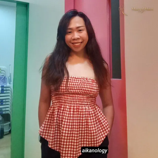Another photo of Jess