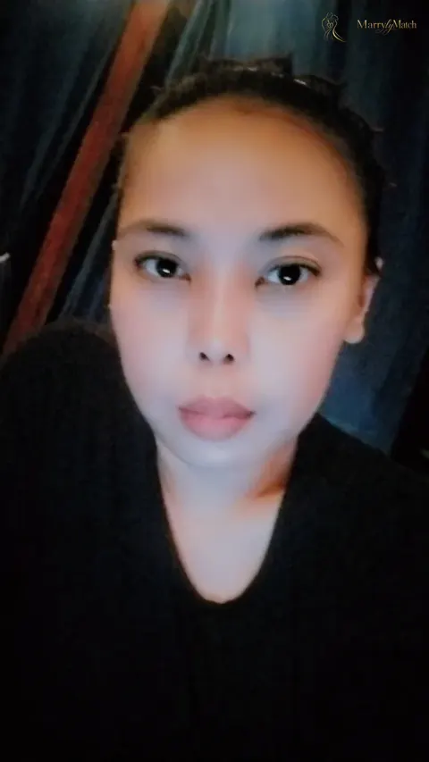 Another photo of Sheryl Angeli