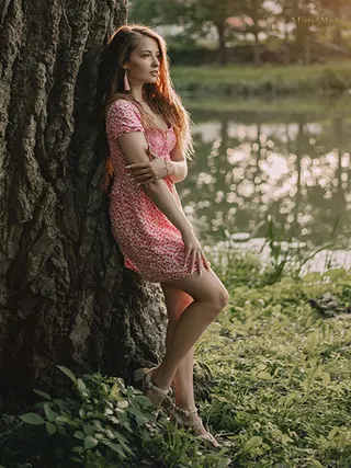 MARIYA, 33