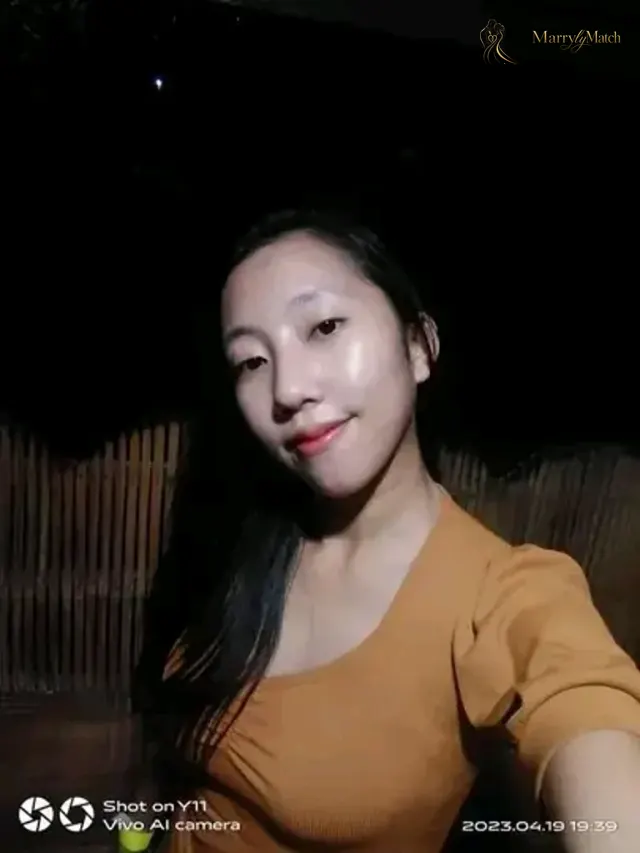 Charlotte, 25