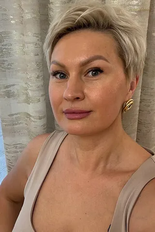 Another photo of YULIYA