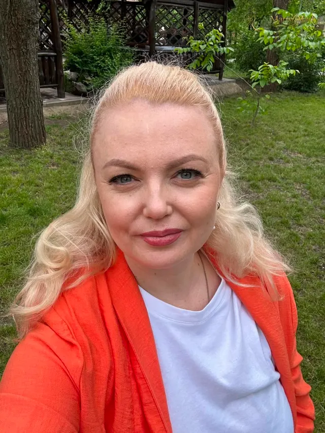 Another photo of Ludmyla