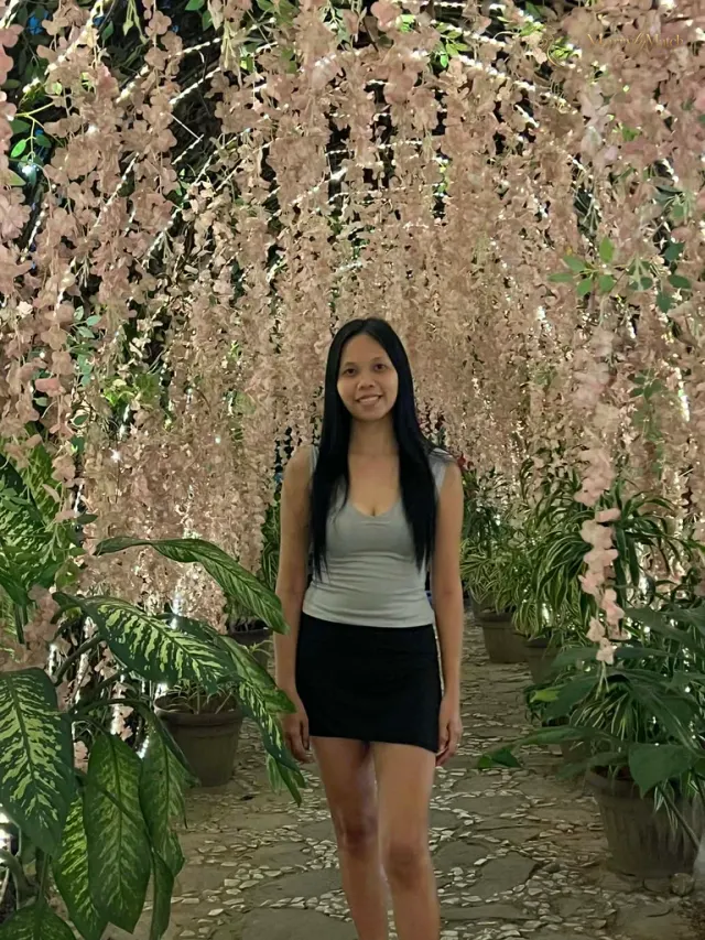 Another photo of Maria Villamor