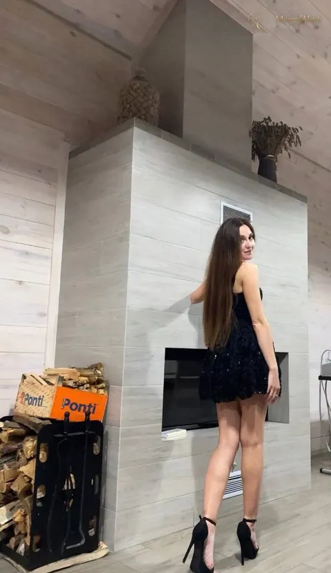 Another photo of Oksana