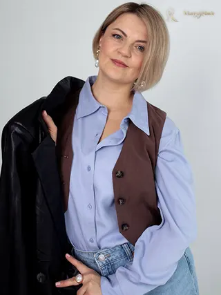 ANASTASIYA, 43