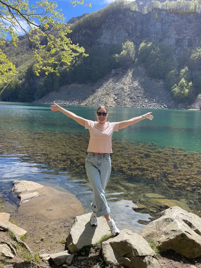 Another photo of Elena