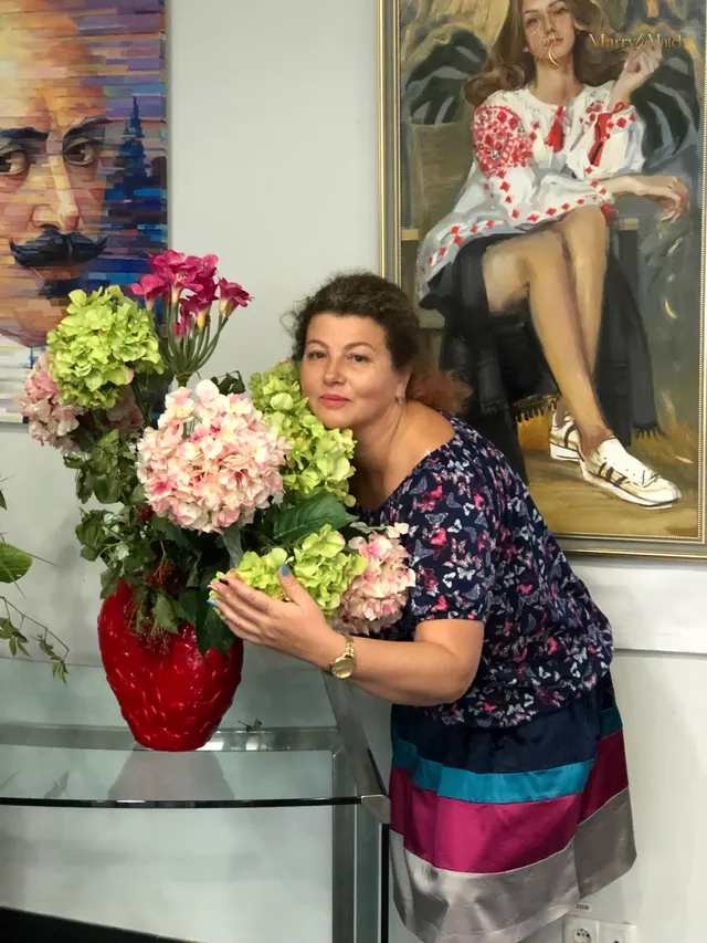 Another photo of Valentina