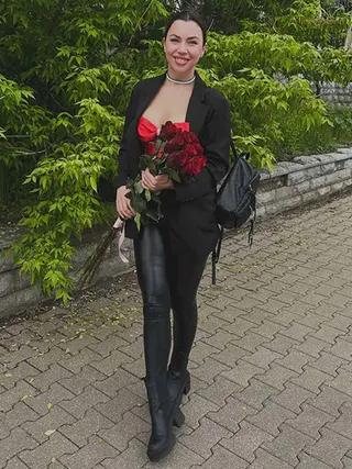 Another photo of VERONIKA