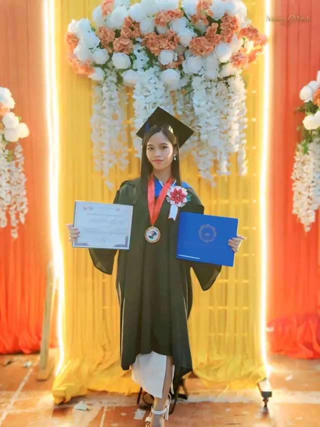 Another photo of Jessa Q.