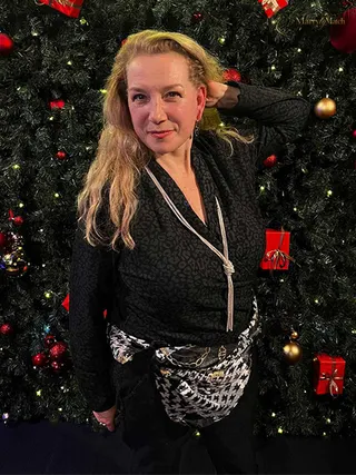 LYUDMILA, 57