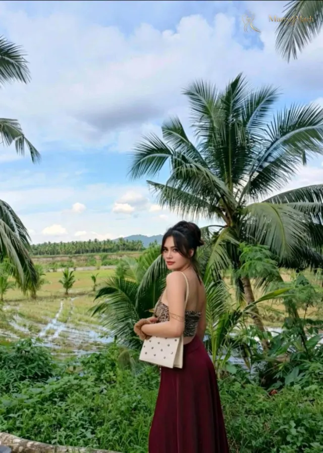 Merryfeliprada, 19