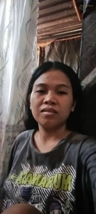 Ana Beth, 28