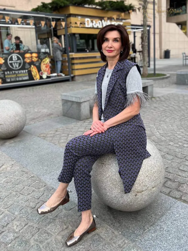 Natalia, 61
