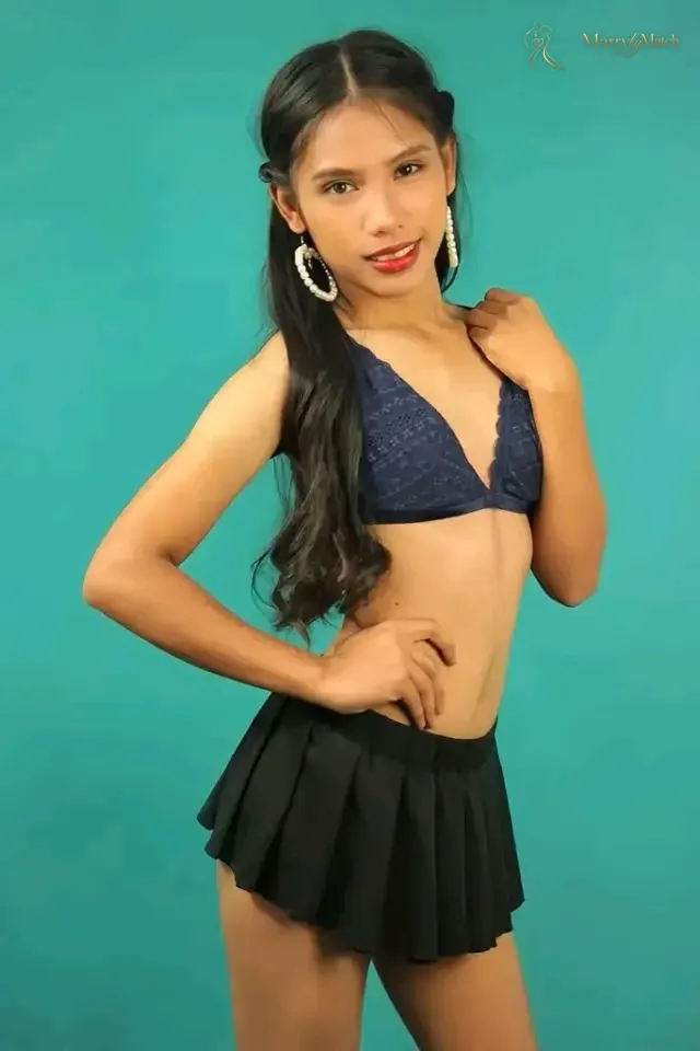 Nicy, 28