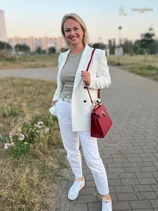IRINA, 46