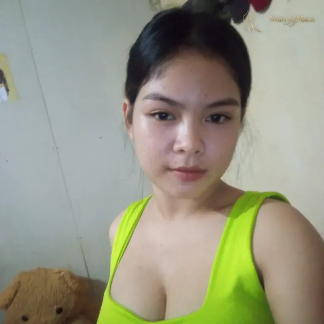 Another photo of april