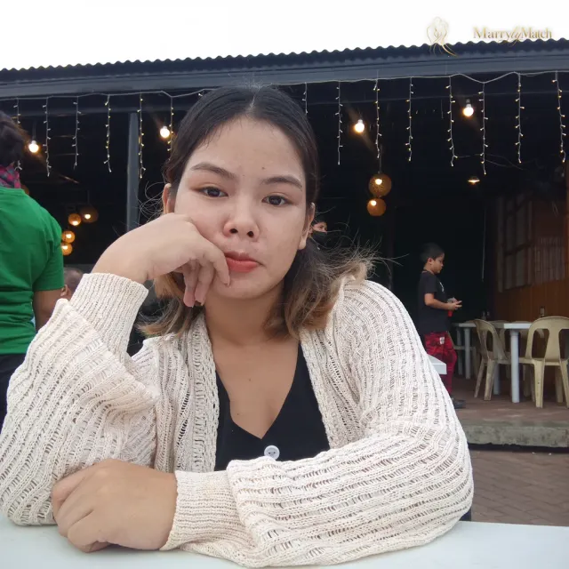 Another photo of april
