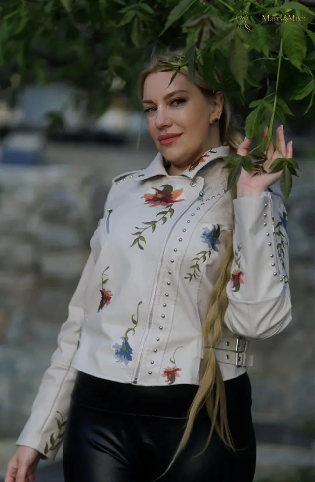 Another photo of Olena