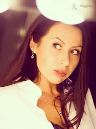 NADEZHDA, 40