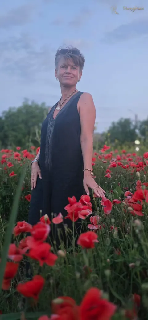 Another photo of Elena