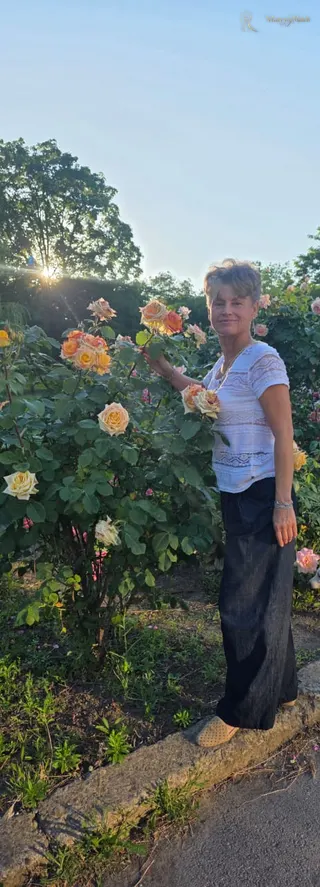 Another photo of Elena