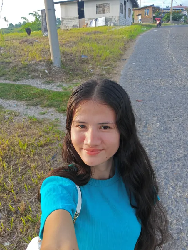 Jenalyn, 23