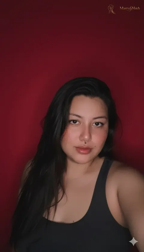 Mikah, 28