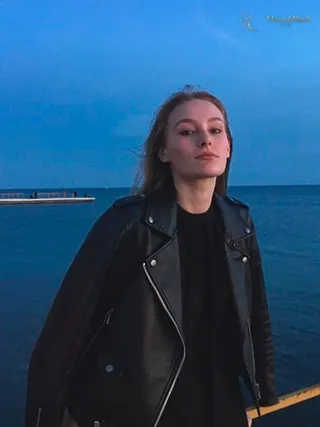 Another photo of VASILISA