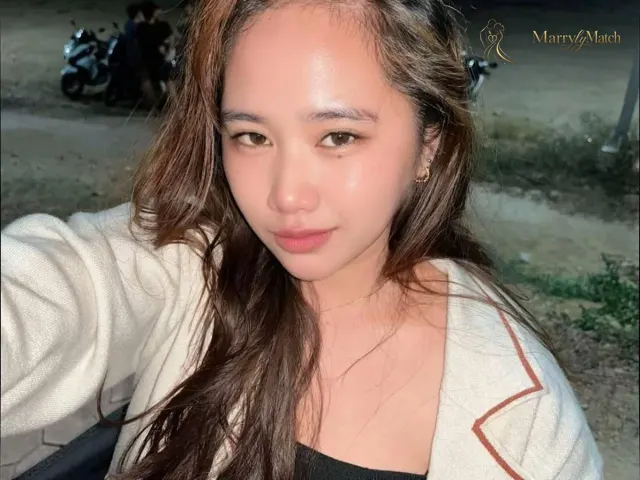 Queenly, 23