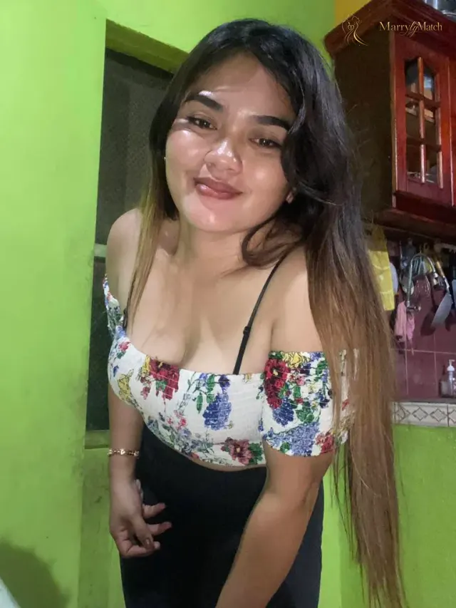 Another photo of Sharlene