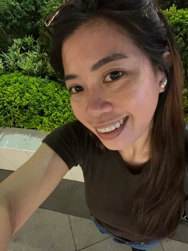 Marie, 30