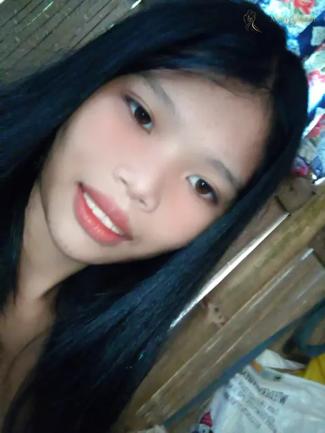 Another photo of Mylene