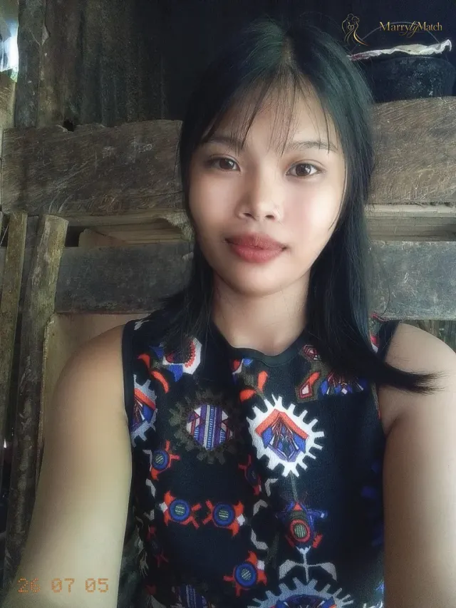 Another photo of Mylene