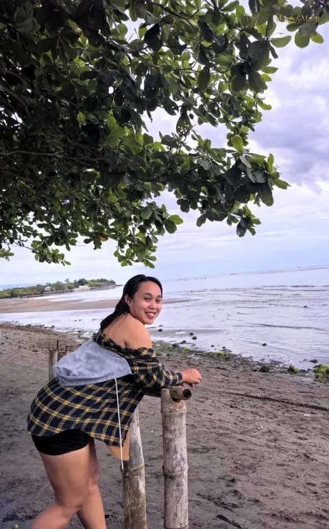 Rosanna, 28