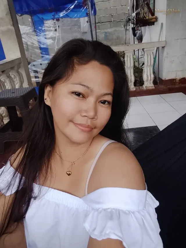 Sheila May, 37