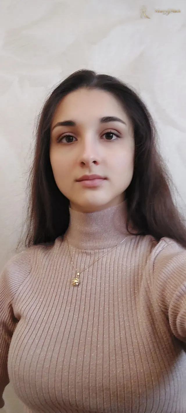 Oleksandra, 29