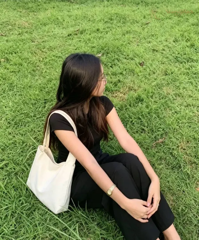 Sophie, 20