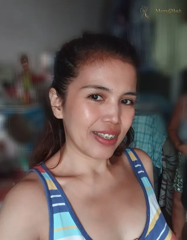 Ivy, 43