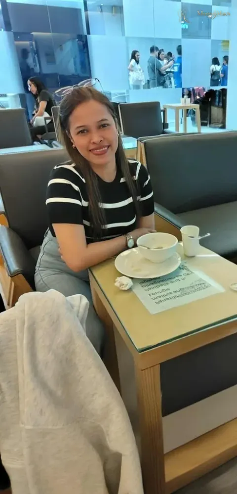 Another photo of Angeline