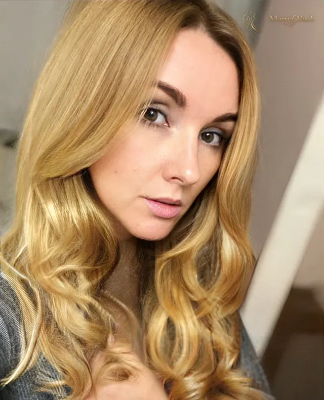 Tetiana, 42