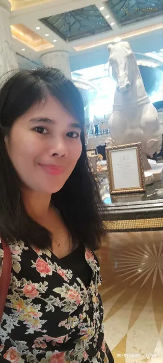 Another photo of Maricel