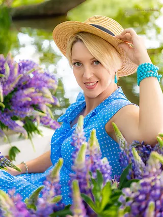 Another photo of ALIONA