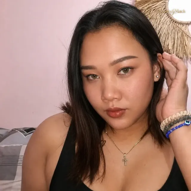 Aljeane, 25