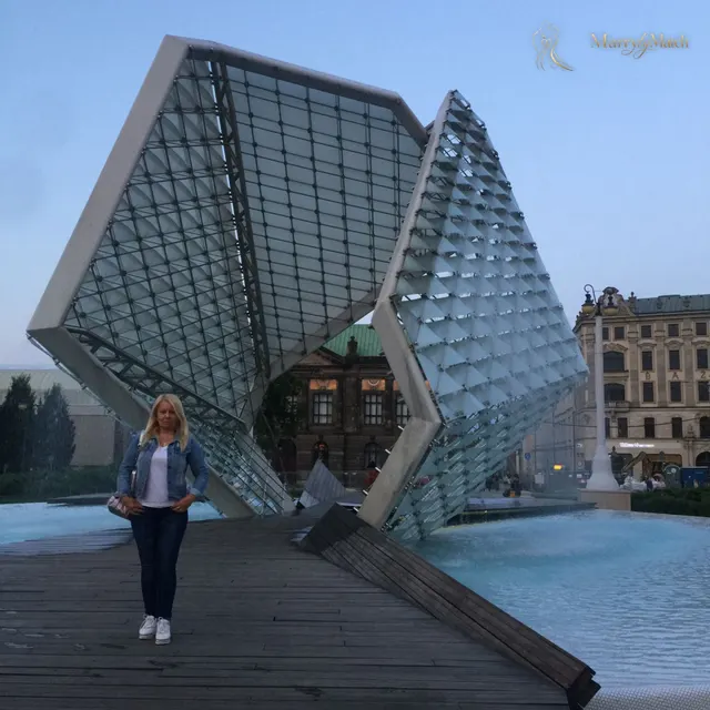 Another photo of Ludmyla