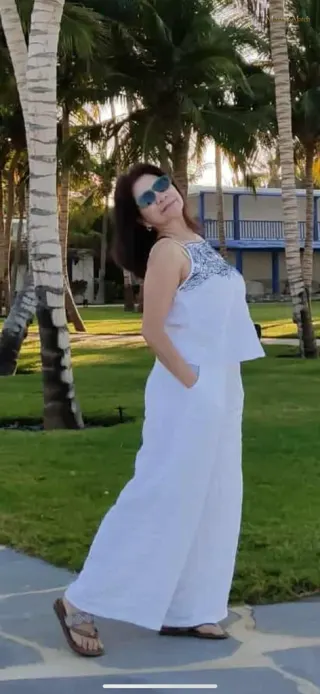 Another photo of Eve